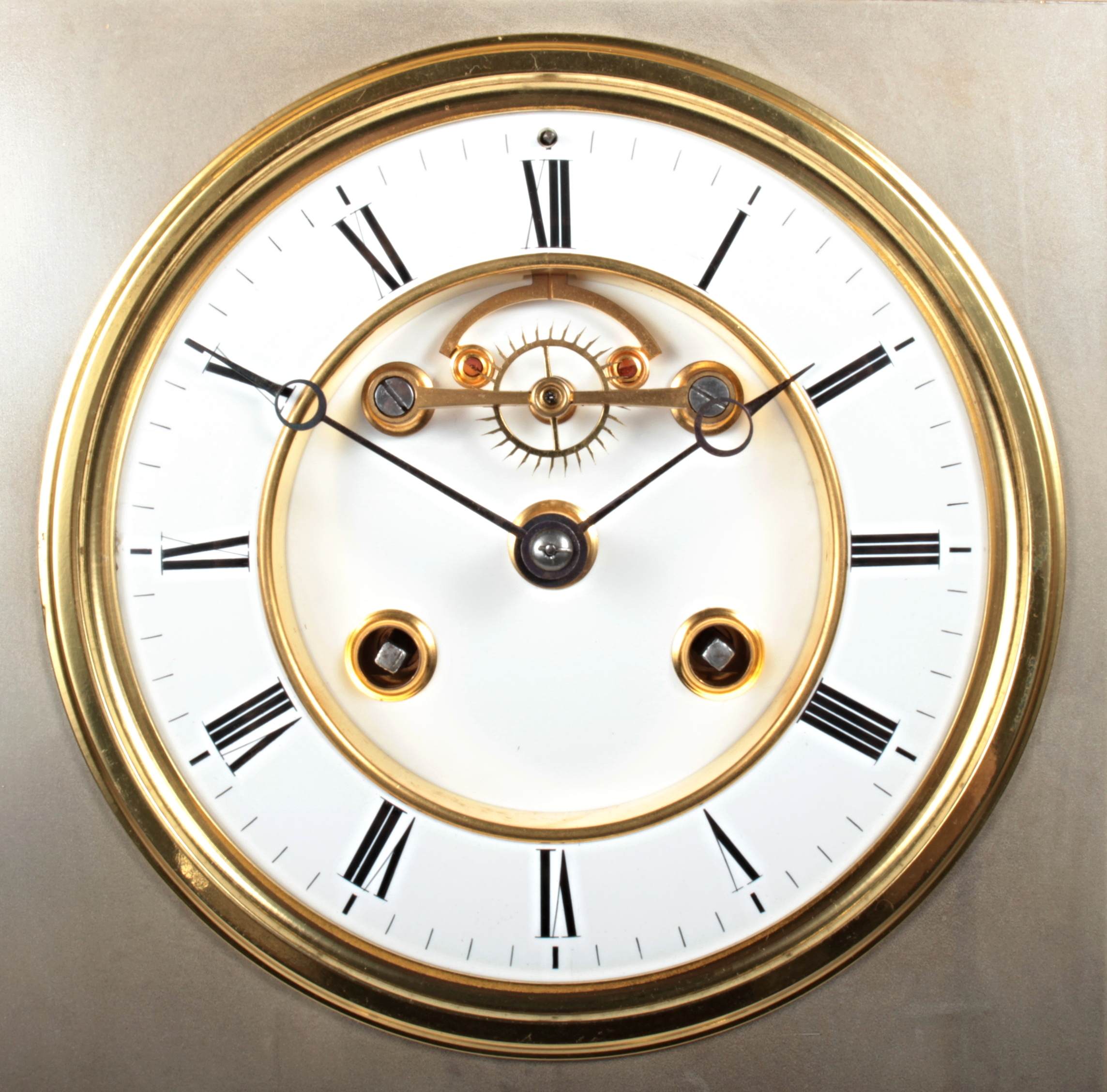 Francouzské stolní hodiny s věčným kalendářem a fázemi měsíce