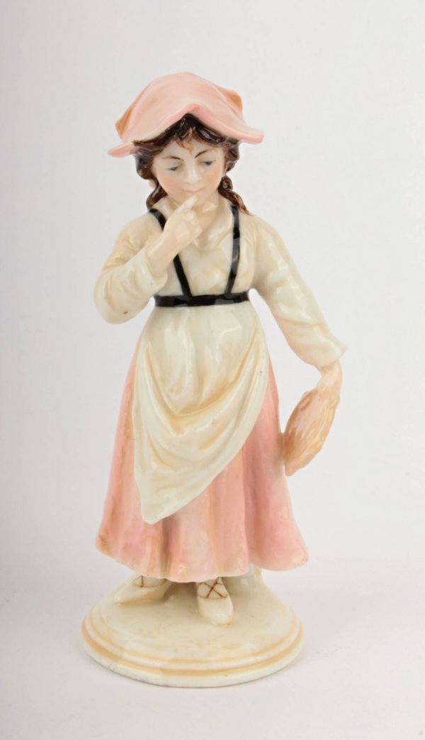 Figura dívky s tamburínou - Volkstedt Rudolstadt