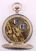 Stříbrné třípláštové dámské kapesní hodinky s řetízkem