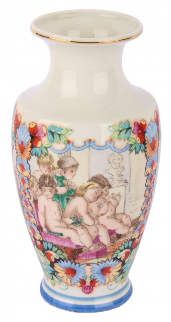 Porcelánová, ručně malovaná vázička - Royal Epiag