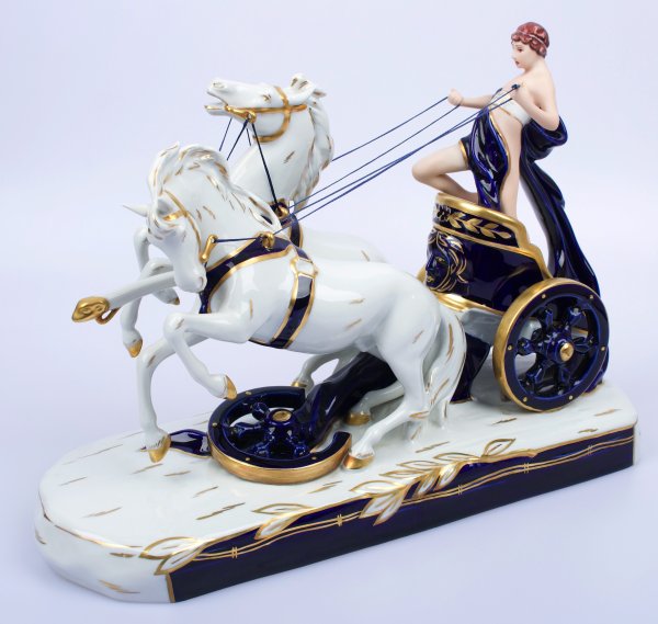 Royal Dux - Římská jízda