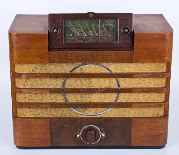 Lampové rádio Philips 796-A