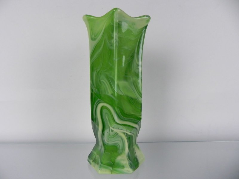  Váza zelená 