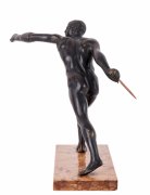 Bronzová plastika - Muž s mečem