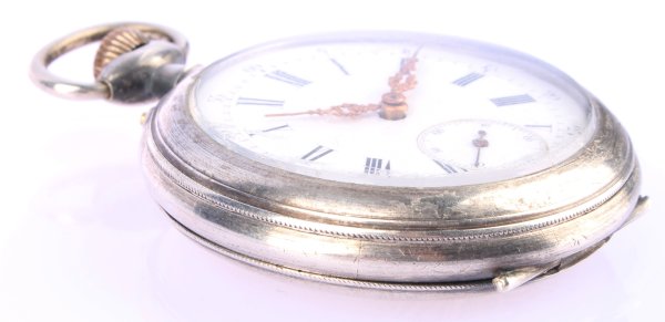 Kapesní pánské hodinky plasticky zdobené - zaoceánský parník, obecný kov
