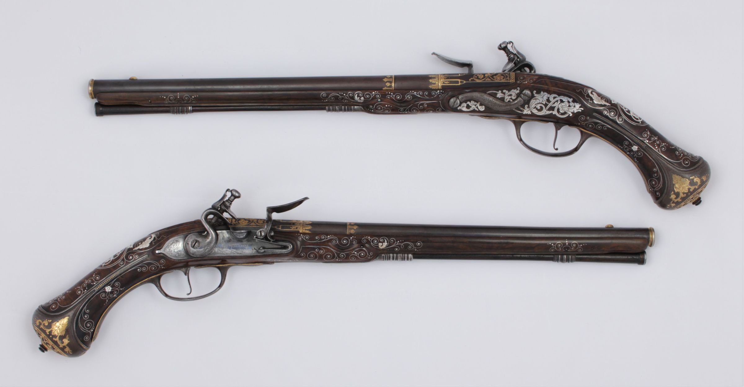 Párové křesadlové pistole LA MARRE A VIENNE - vyrobeno 1680 pro Ernsta Augusta ( 1629 - 1698 )